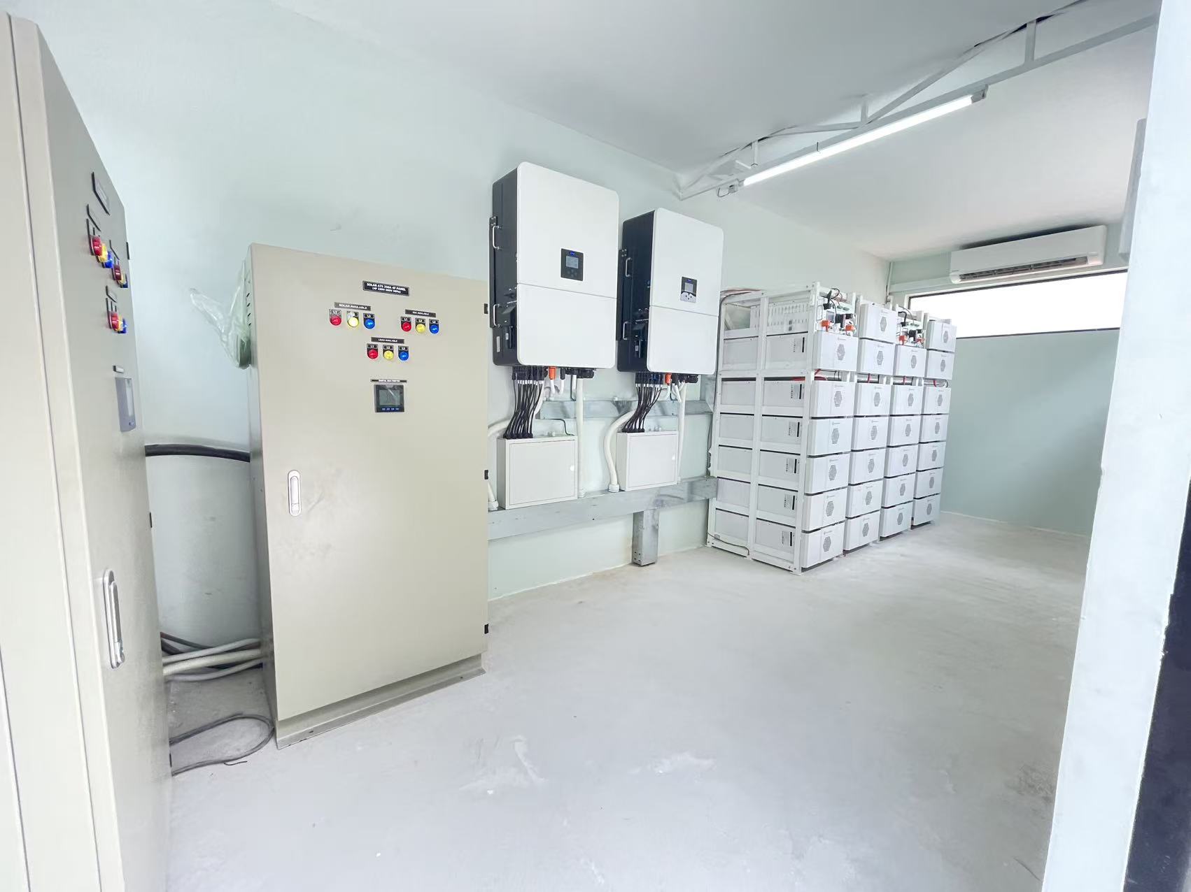 Solar Power Hybrid System Deye - Renewable Energy Bess review and price